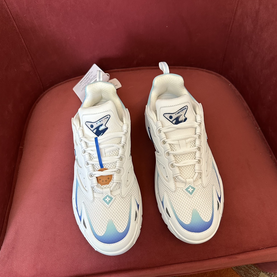 LV sneaker 2025011003