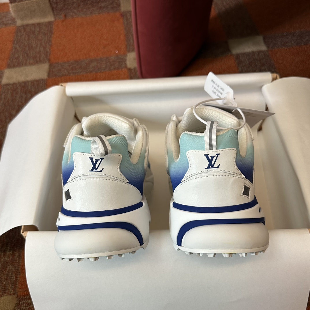 LV sneaker 2025011003