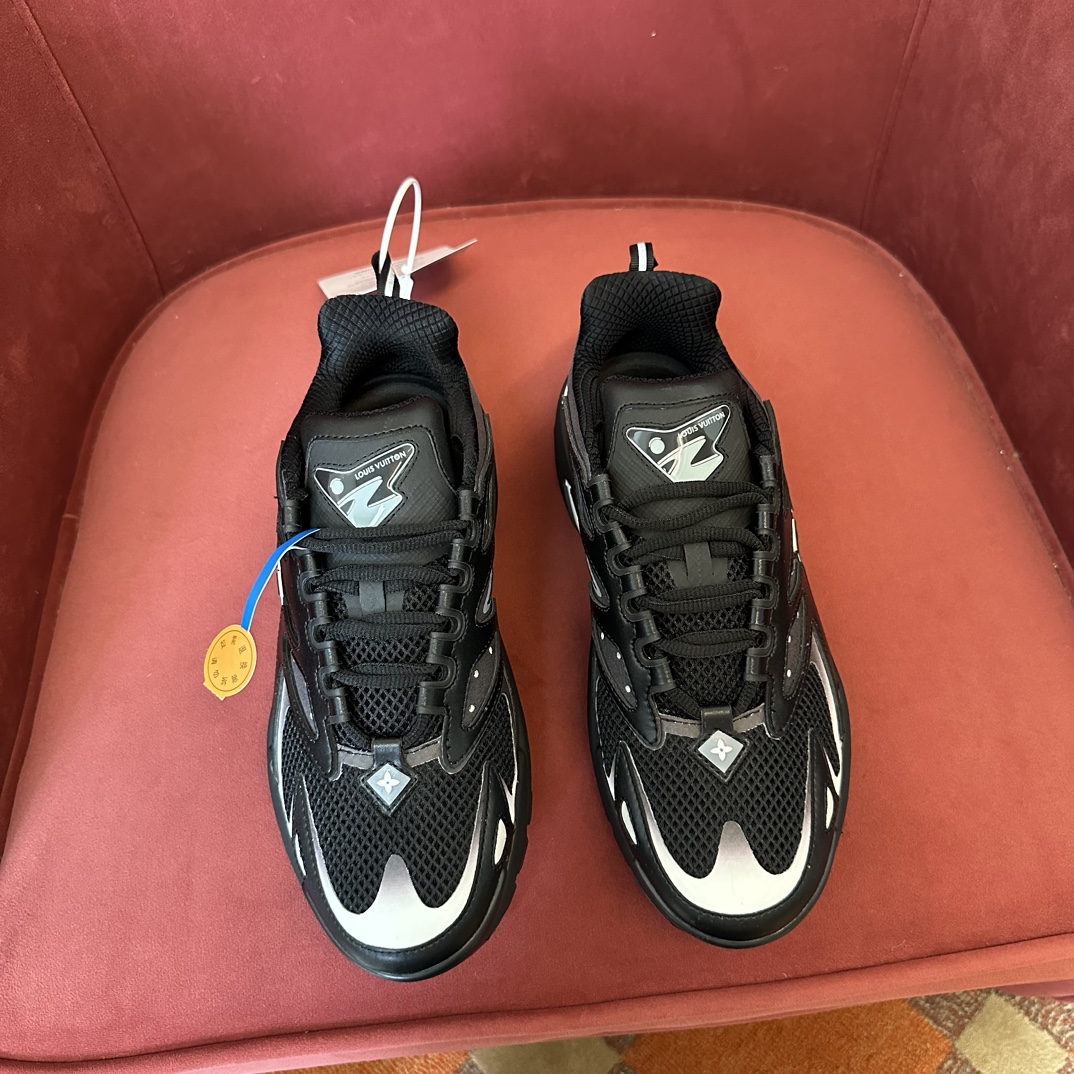 LV sneaker 2025011004