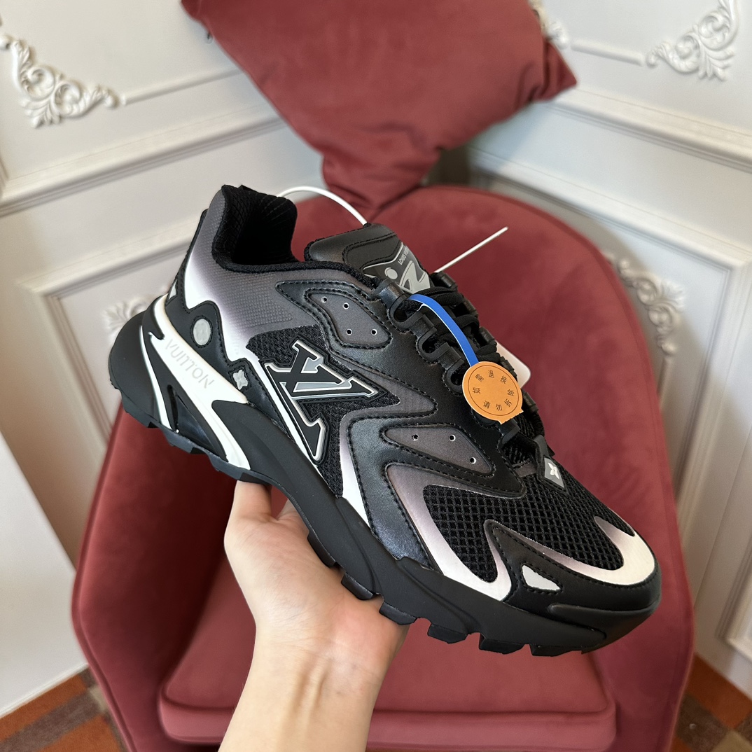 LV sneaker 2025011004