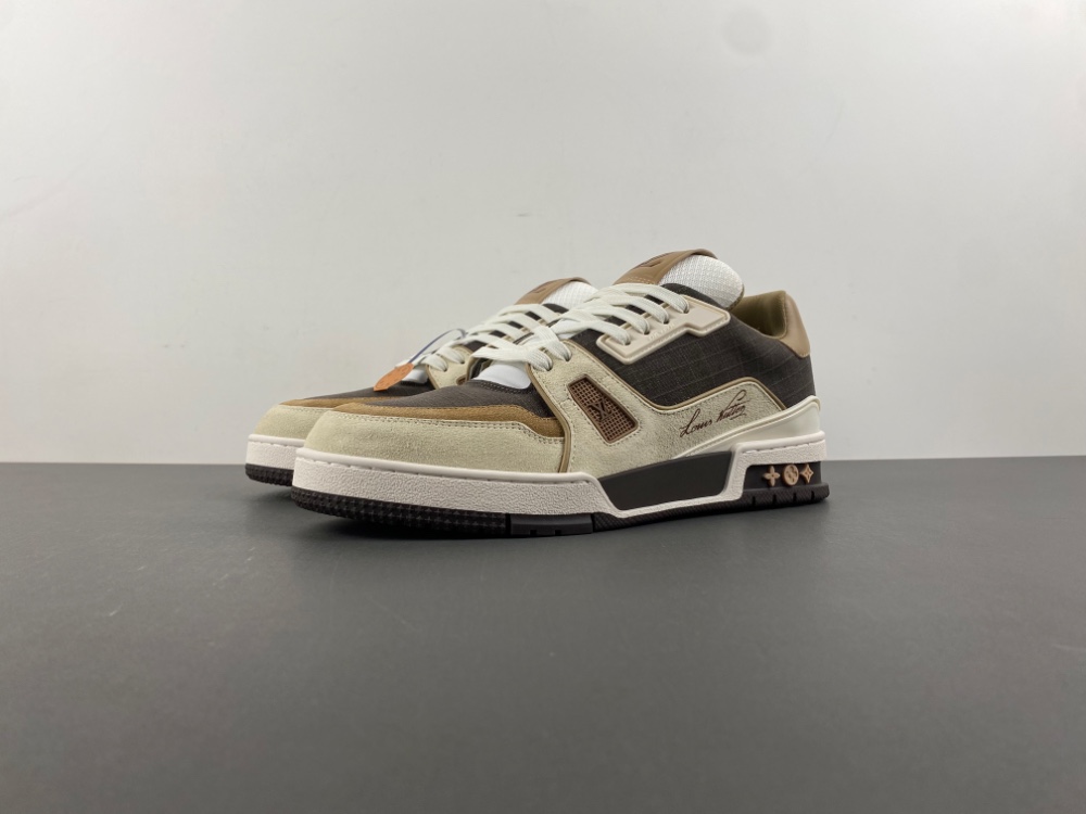 Louis Vuitton LV trainer Beige Coffee