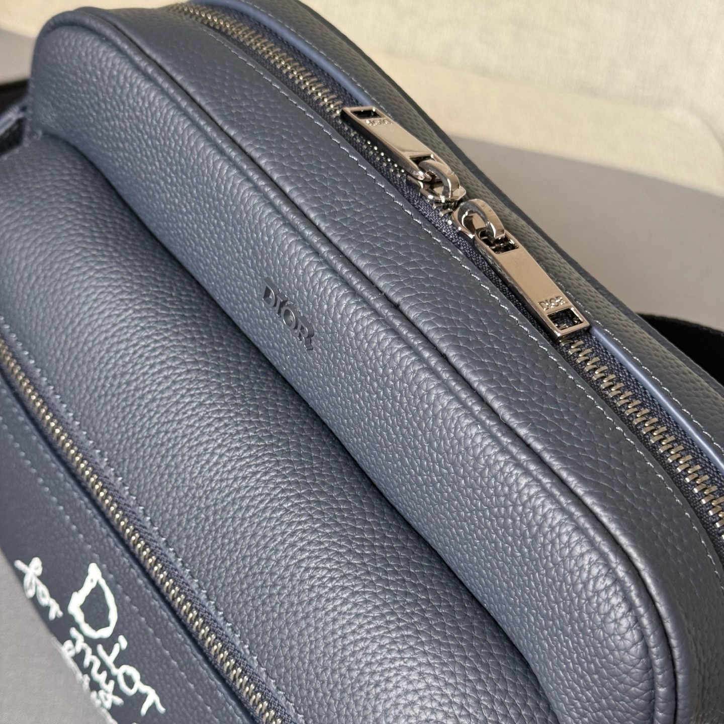 Dioor hylton nel bag