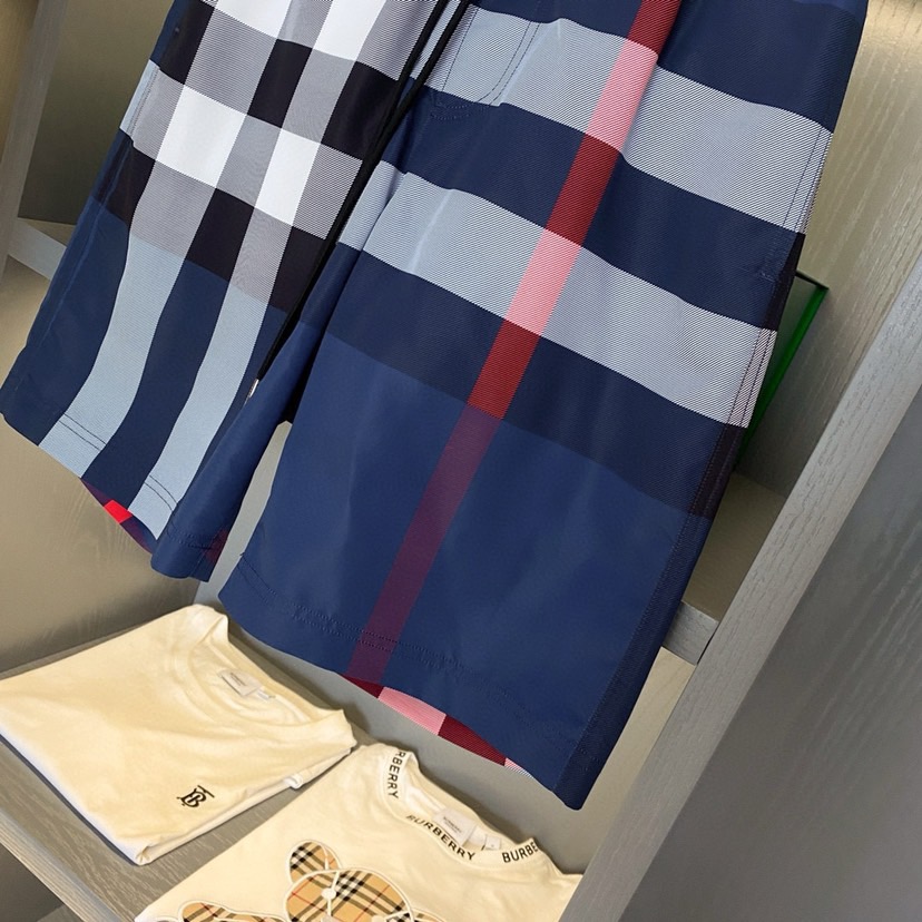 Burberry blue shorts pants
