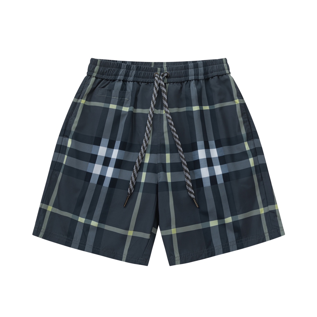 Burberry shorts 09