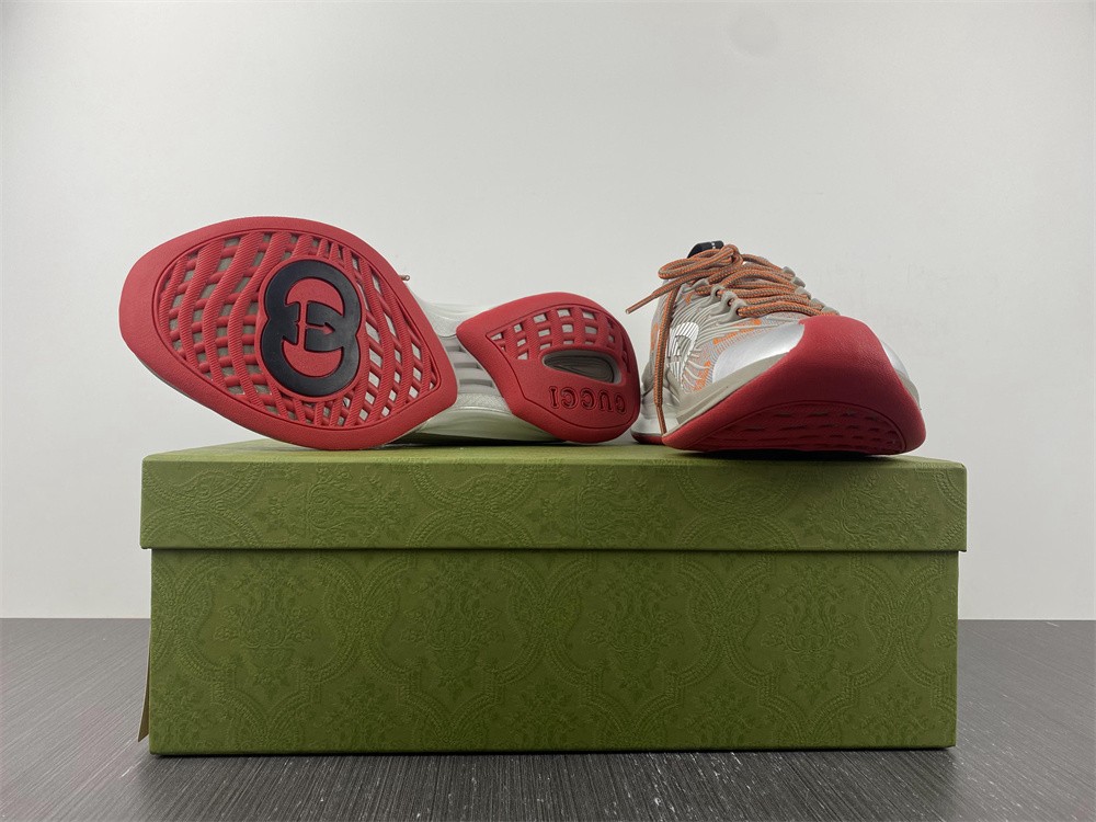 Gucci RUN sneakers 04