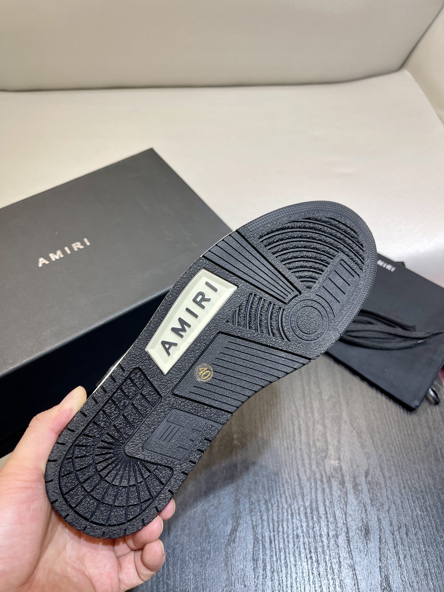 Amiri Skel Top Low White black