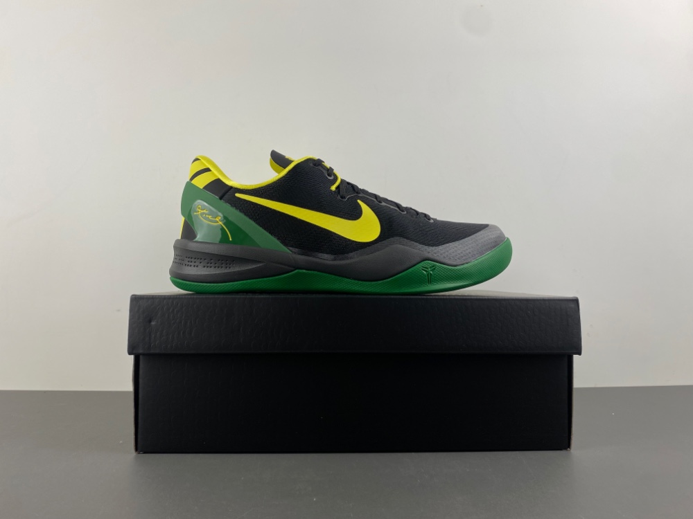 Kobe 8 Protro HQ3138-800