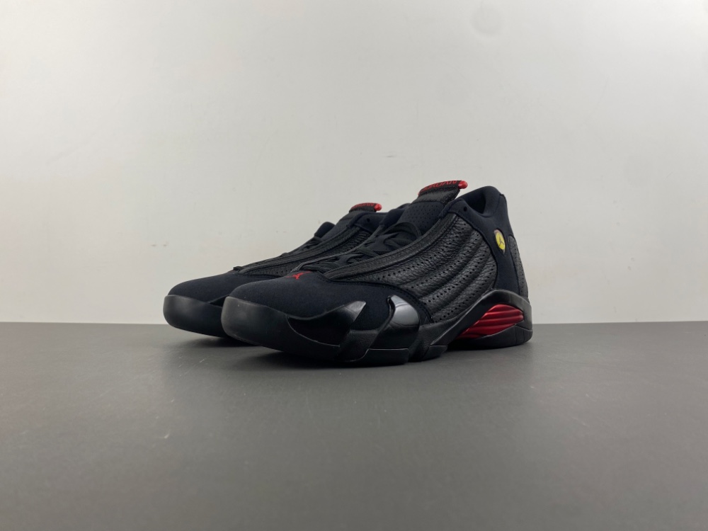 Air Jordan 14 “Last Shot” Black and red 487471-003