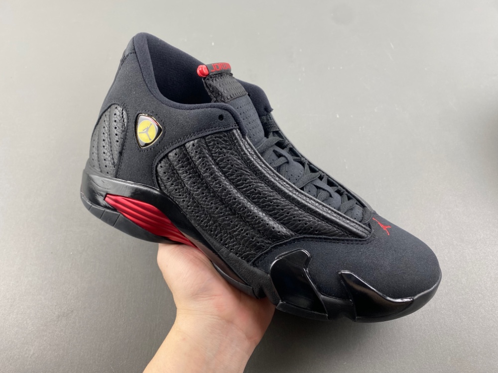 Air Jordan 14 “Last Shot” Black and red 487471-003