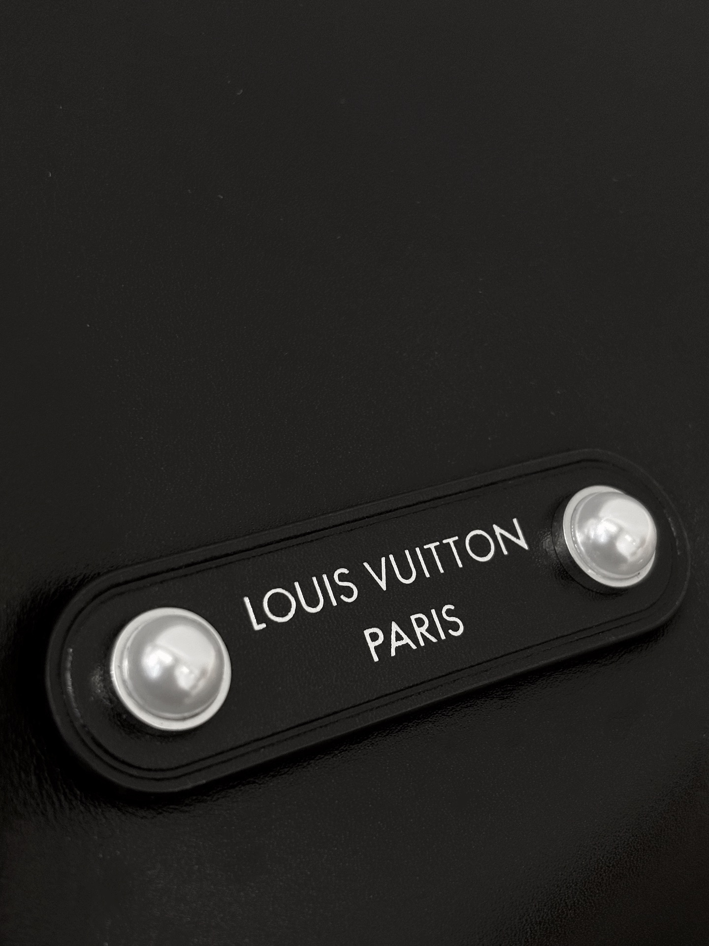 LV Vagabond Hobo 38*35*12CM