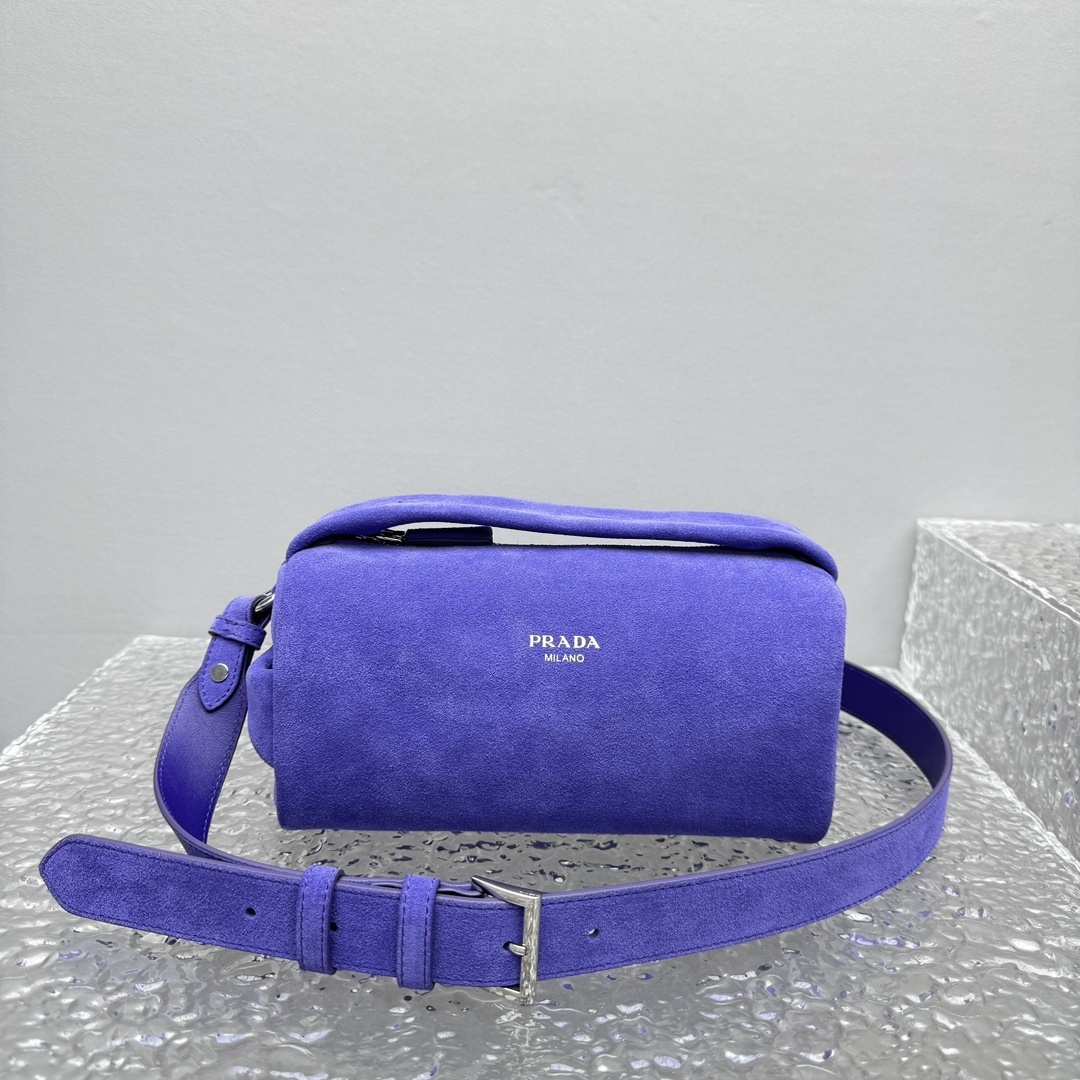 Prada crossbody bag 24*11*11CM