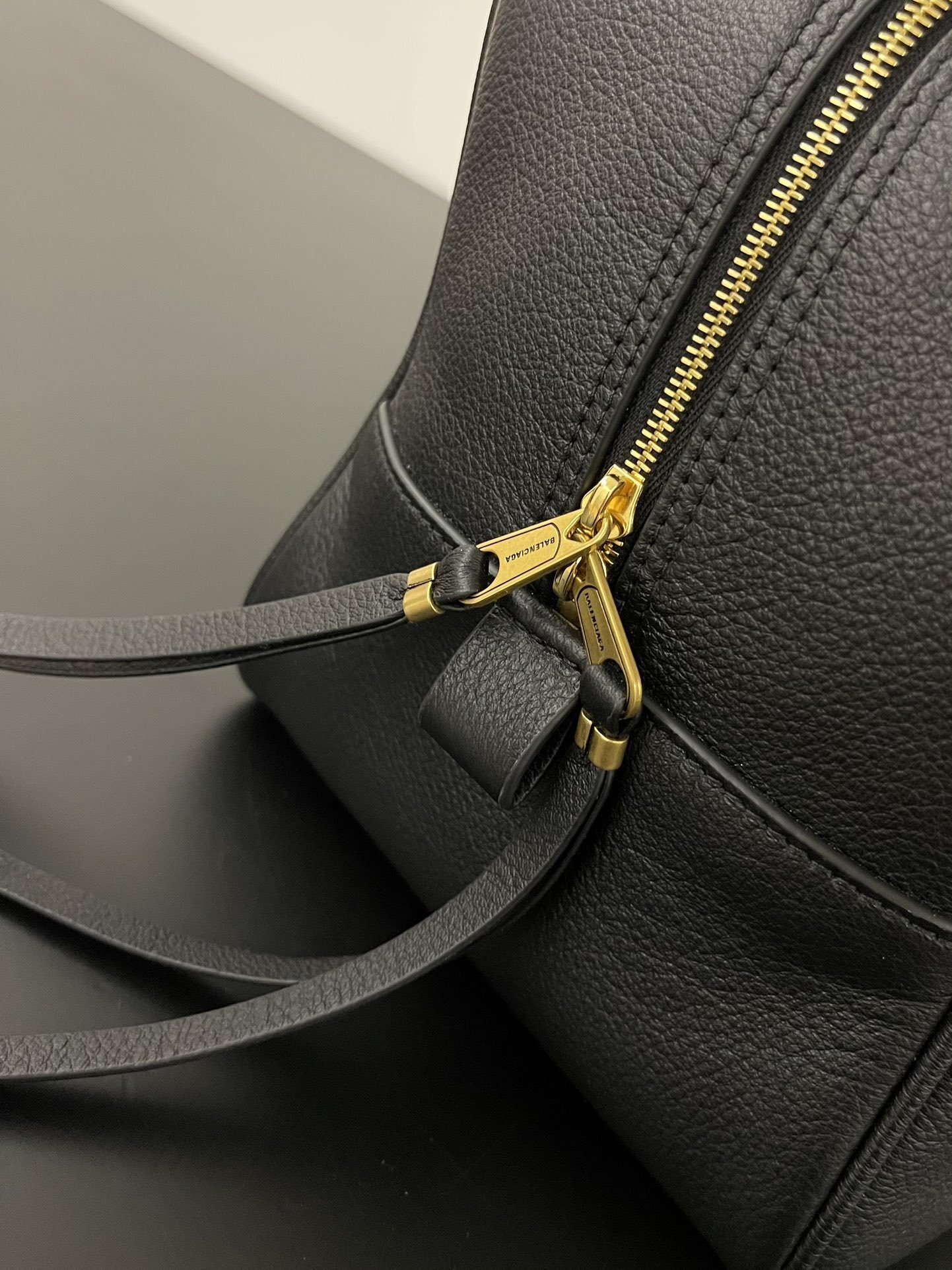 Balenciaga Carrie 35.8*18.7*16.5cm