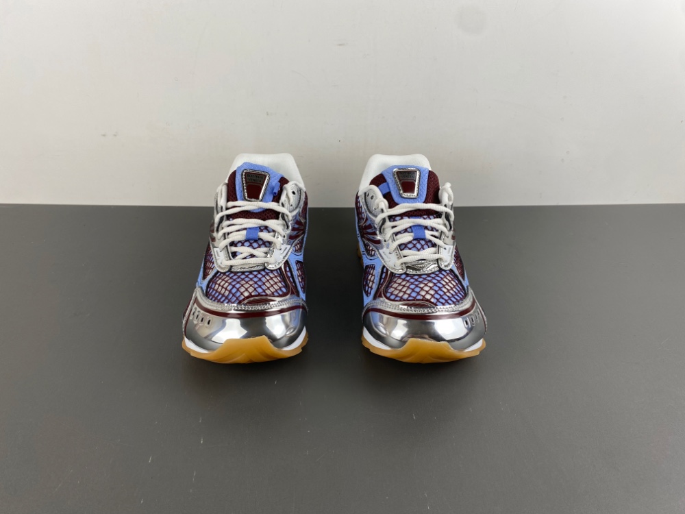 Bottega Veneta 741357 v2X40 4766