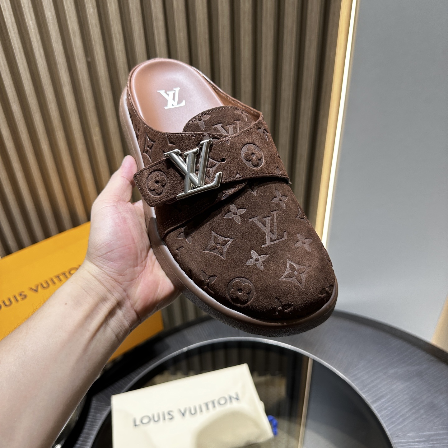 LV Easy sandals slides 01