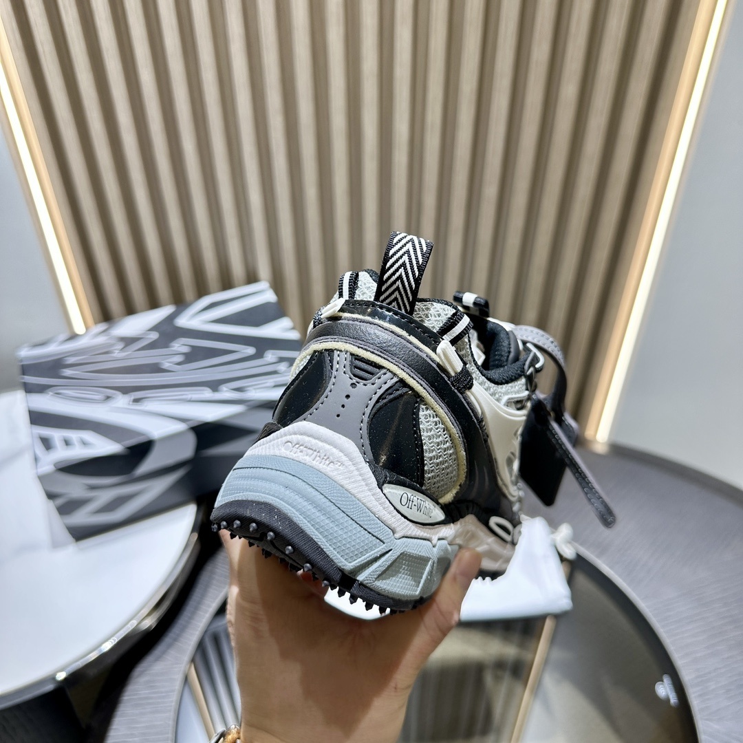 OFF-WHITE BE RIGHT BACK 07