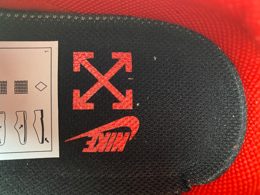 Off-White x Nike Air Force 1 Low DD1876-600