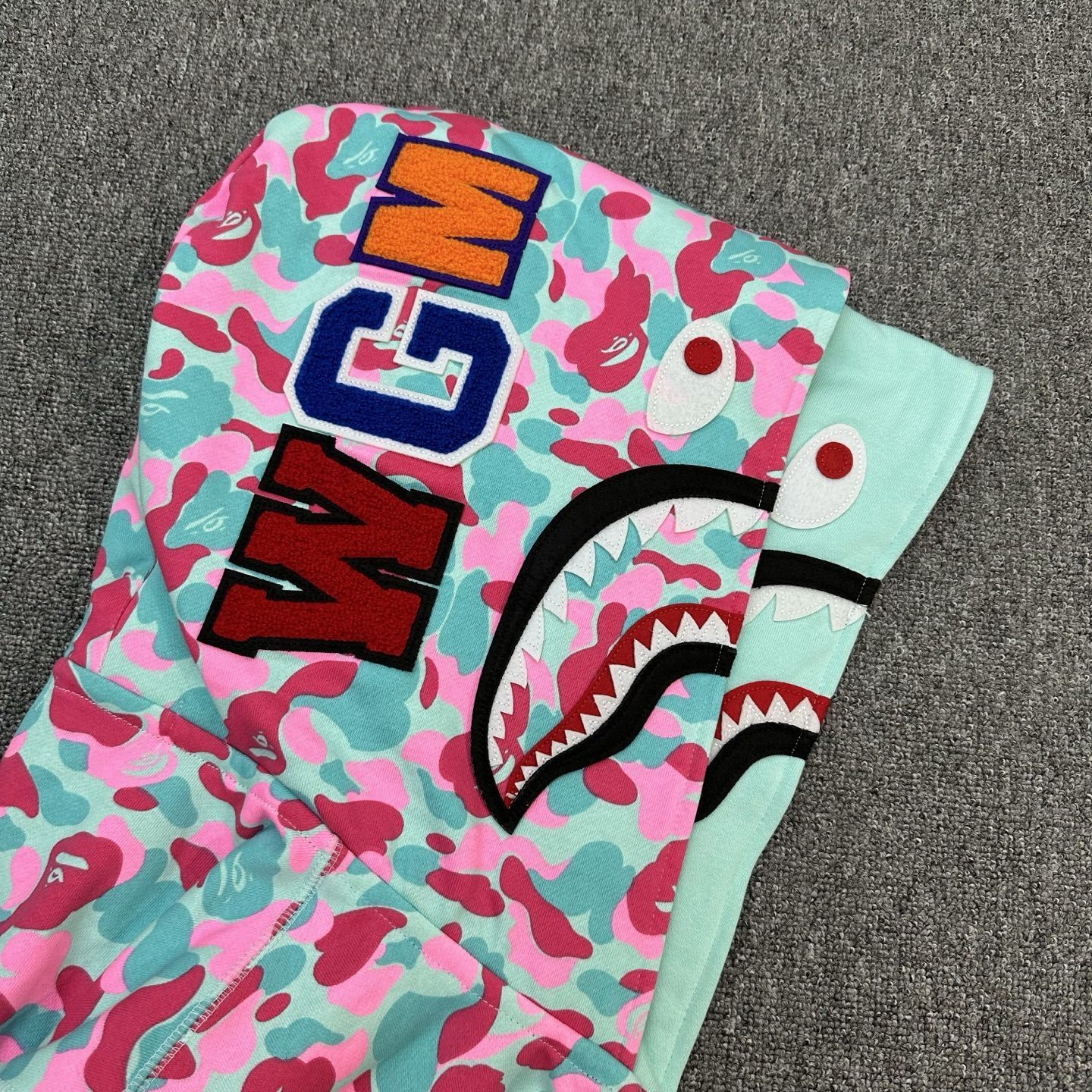 Bape Hoodie 06
