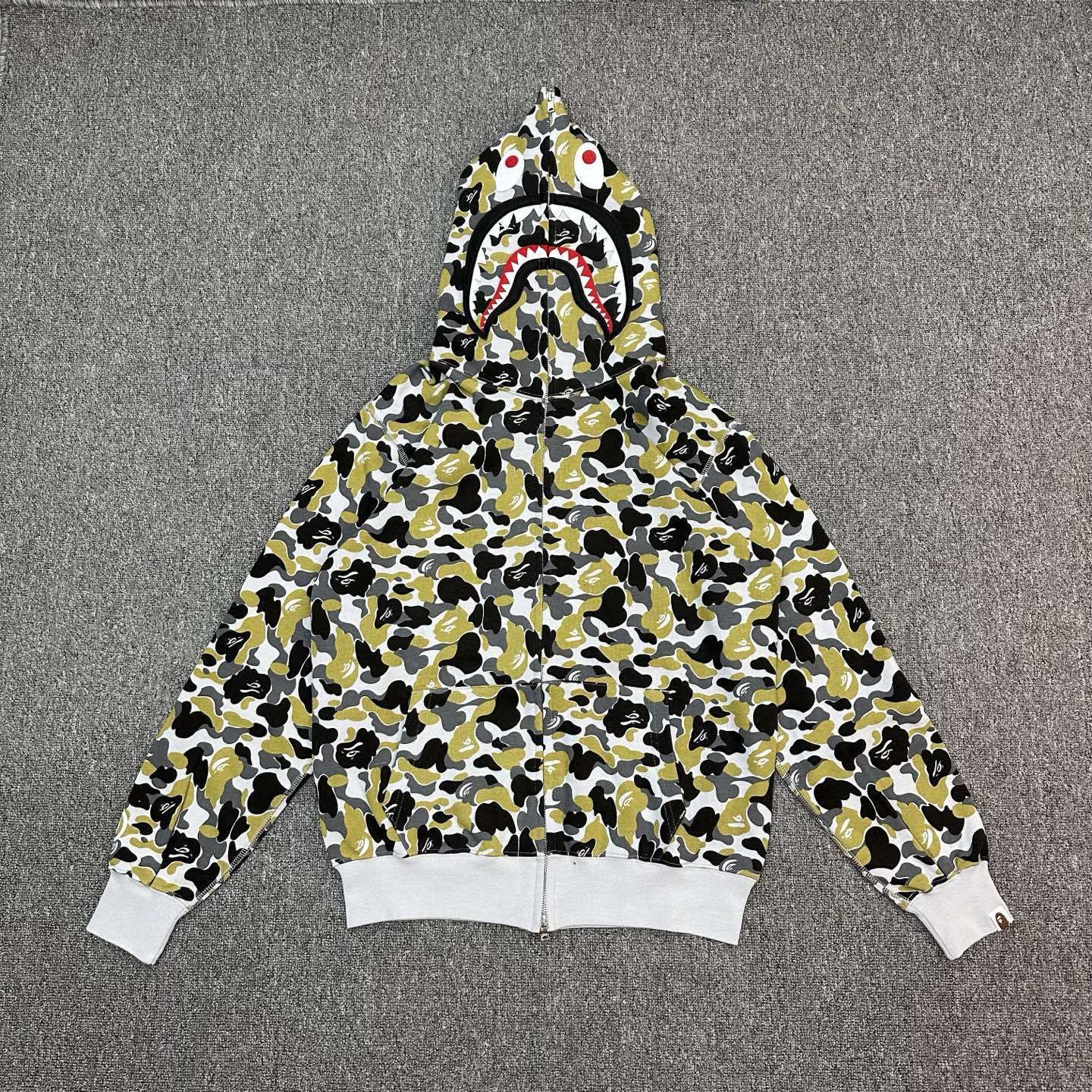 Bape Hoodie 07