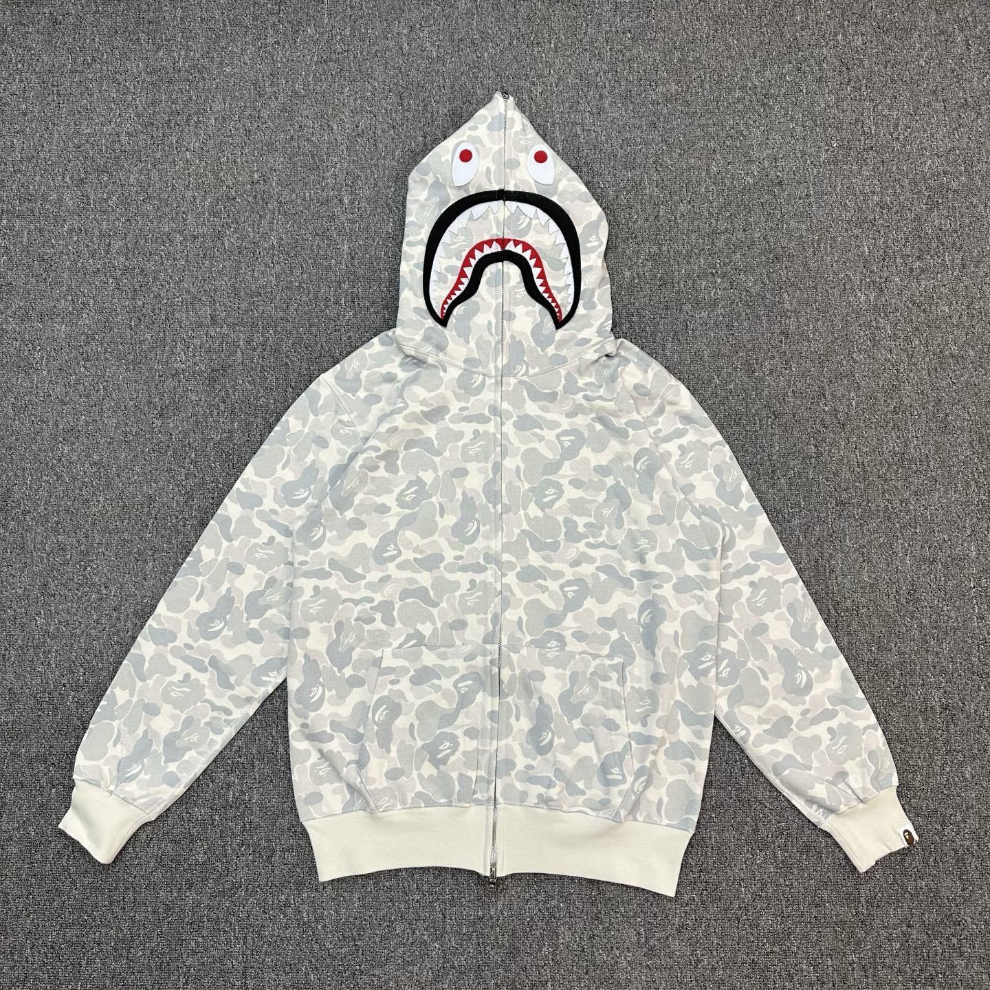 Bape Hoodie 09