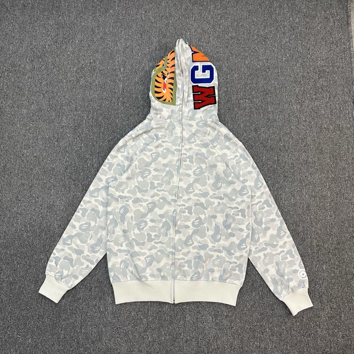 Bape Hoodie 09