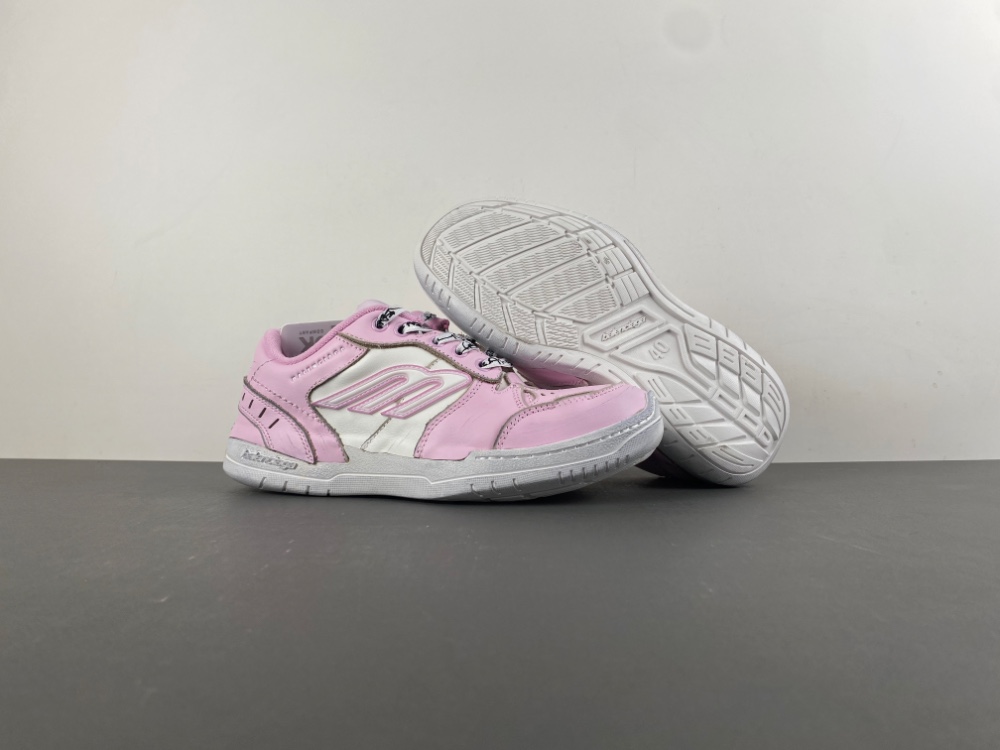 Balenciaga 18 Hamptons Worn-Out（247）841763 WCURS 5090