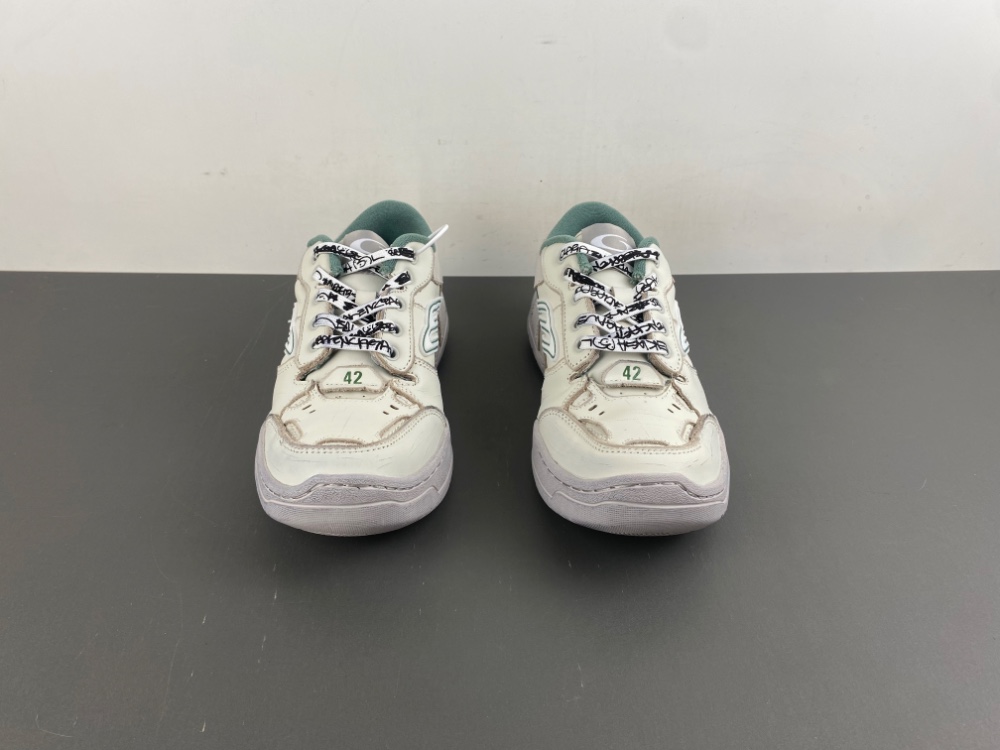 Balenciaga 18 Hamptons Worn-Out（247）841765 WCURS 9930