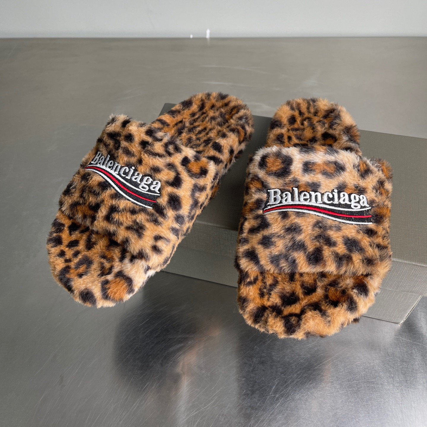 Balenciaga slides Leopard print