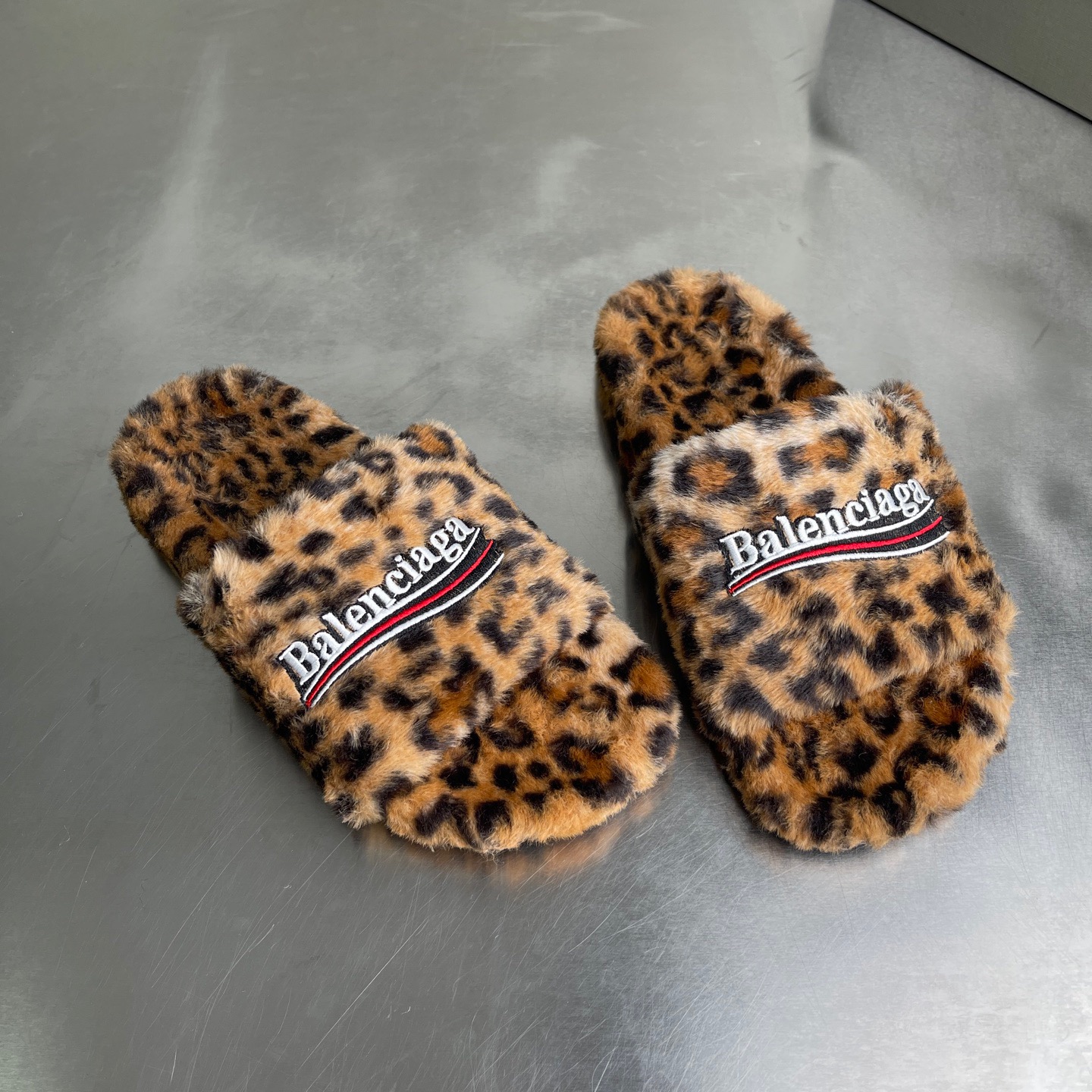 Balenciaga slides Leopard print