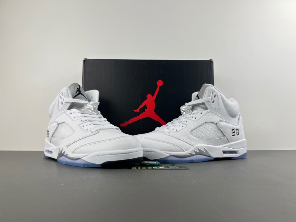 Air Jordan 5 White Metallic (2026) HQ7978-103