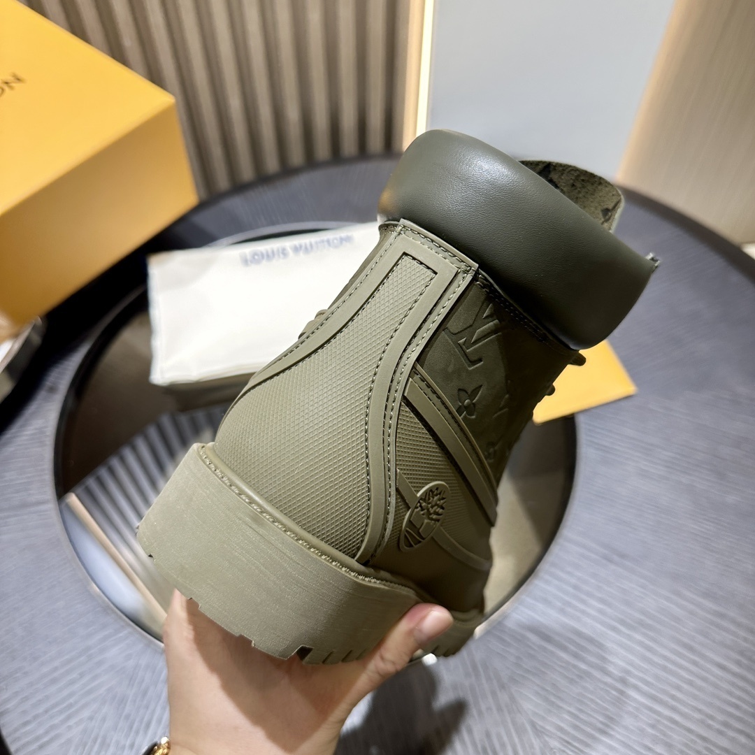 LV boots 06