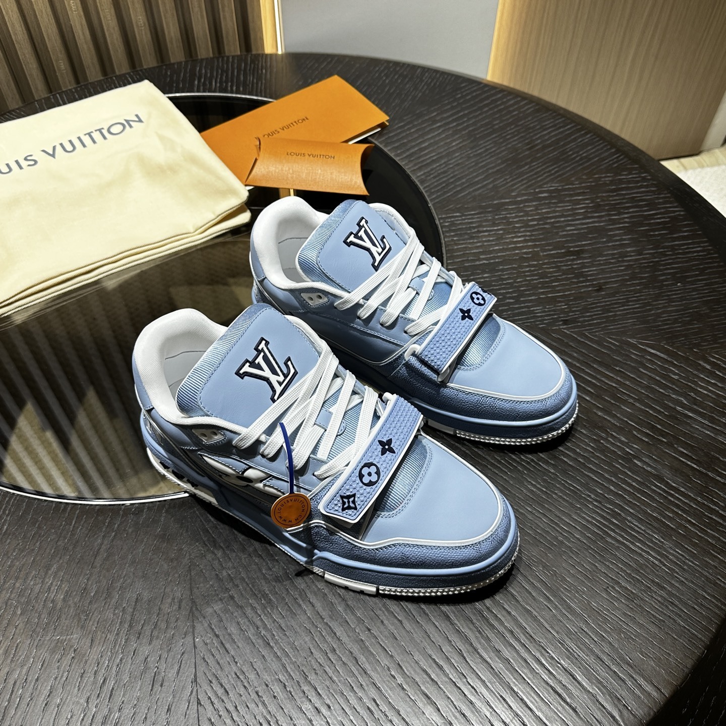 Louis Vuitton LV trainer sneaker 06