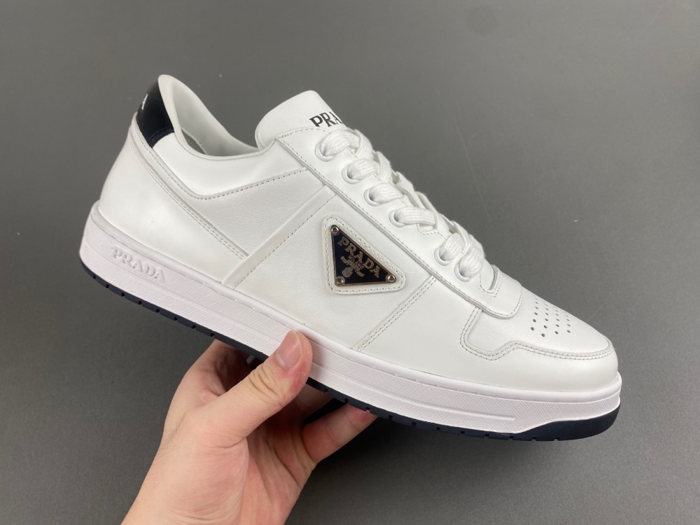 Prada sneaker white