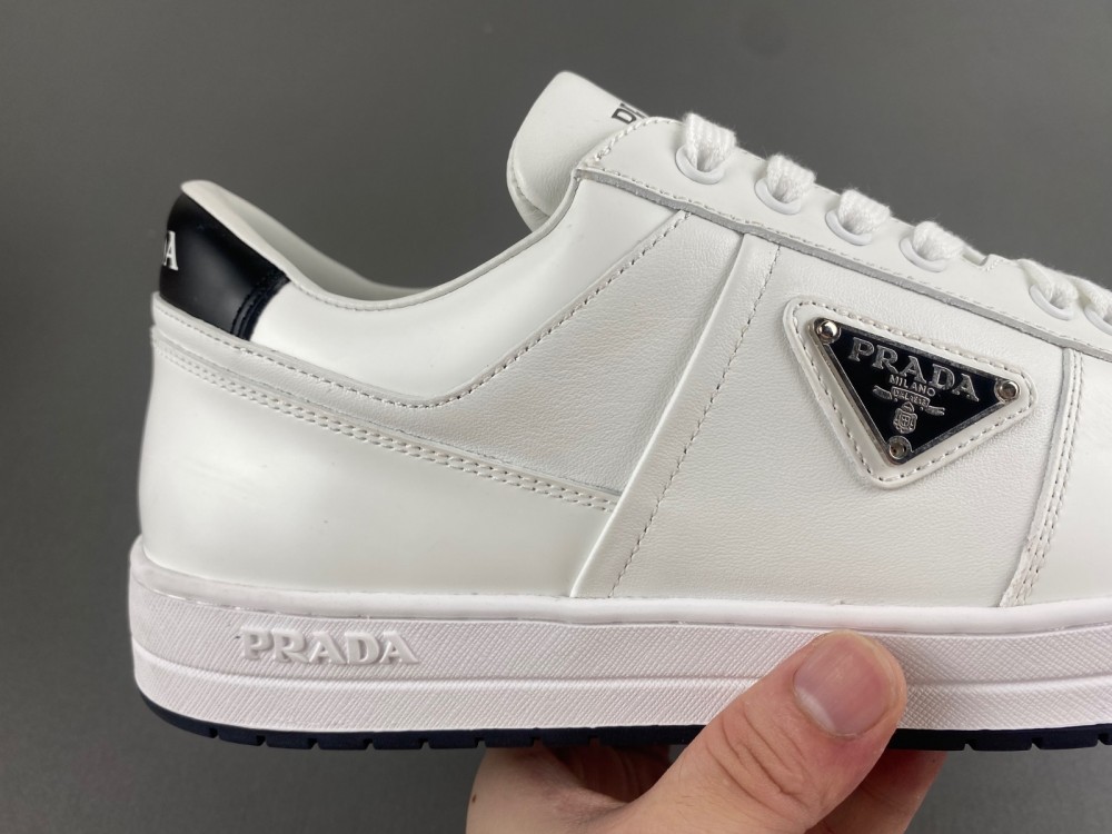 Prada sneaker white