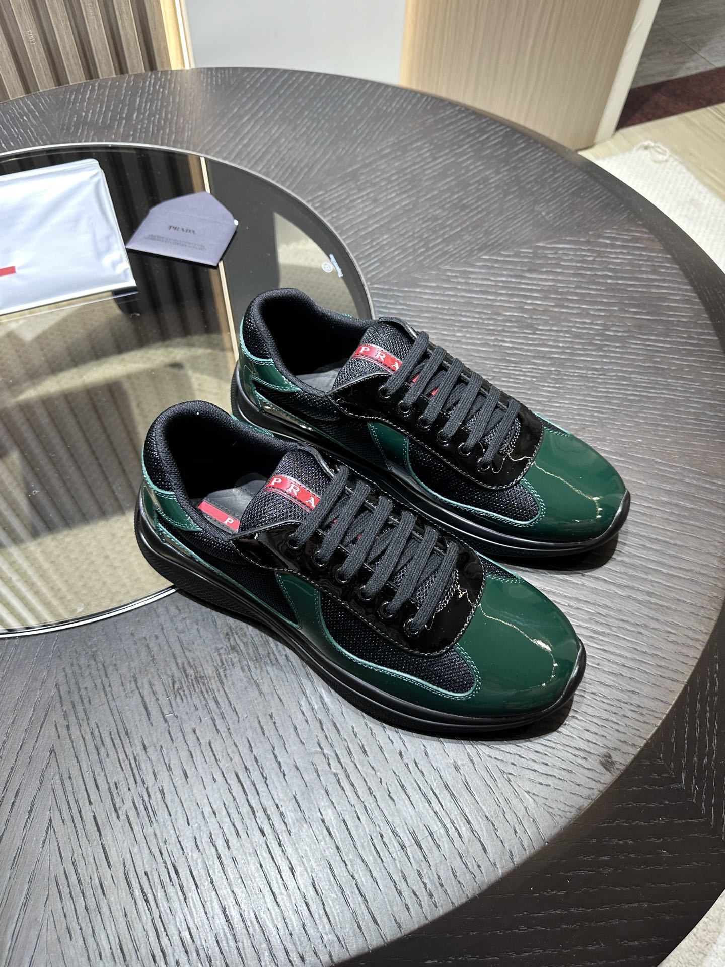 Prada America's Cup green 12