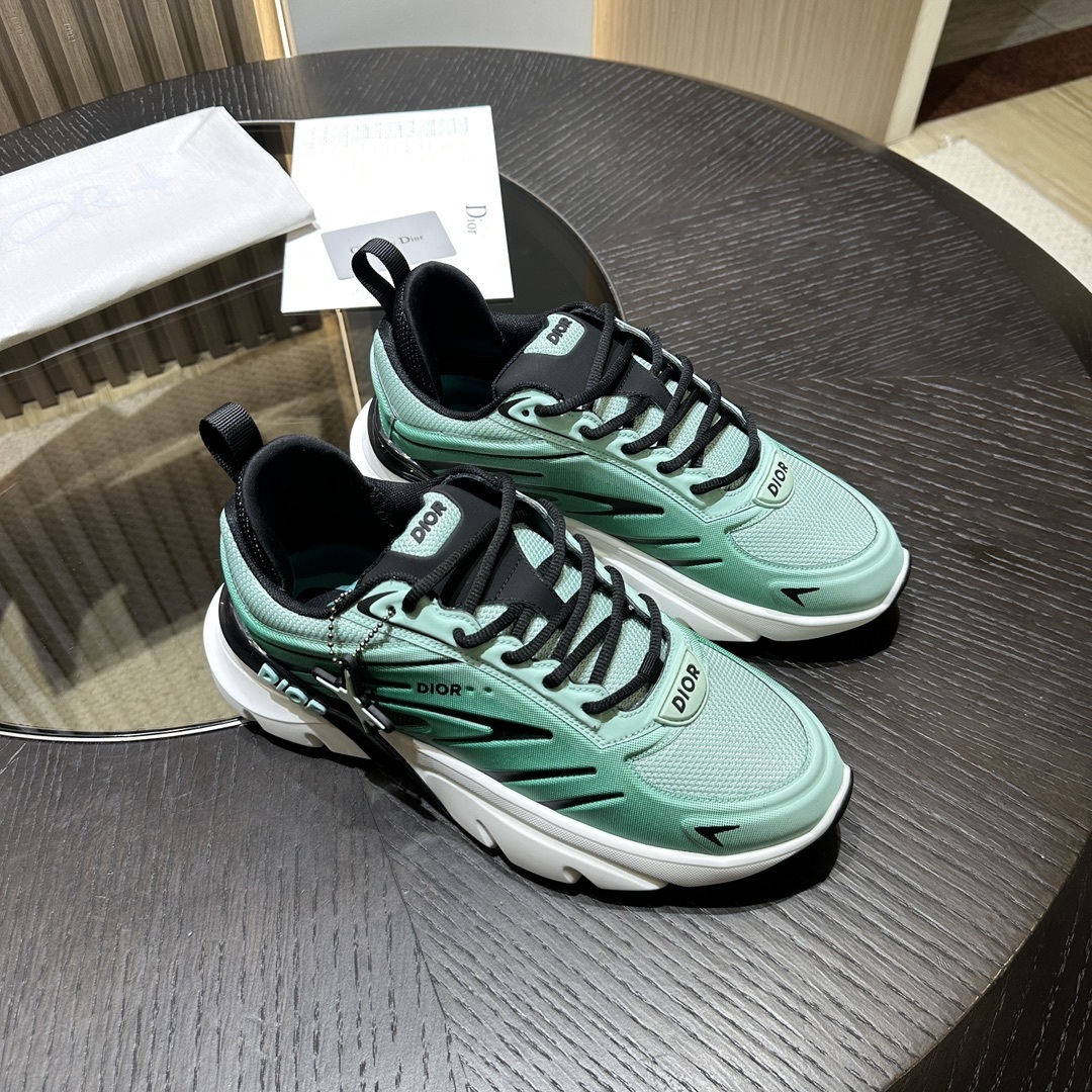 Dioor B44 green sneaker 09