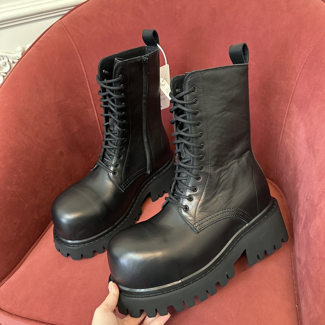 Balenciaga black boots 08