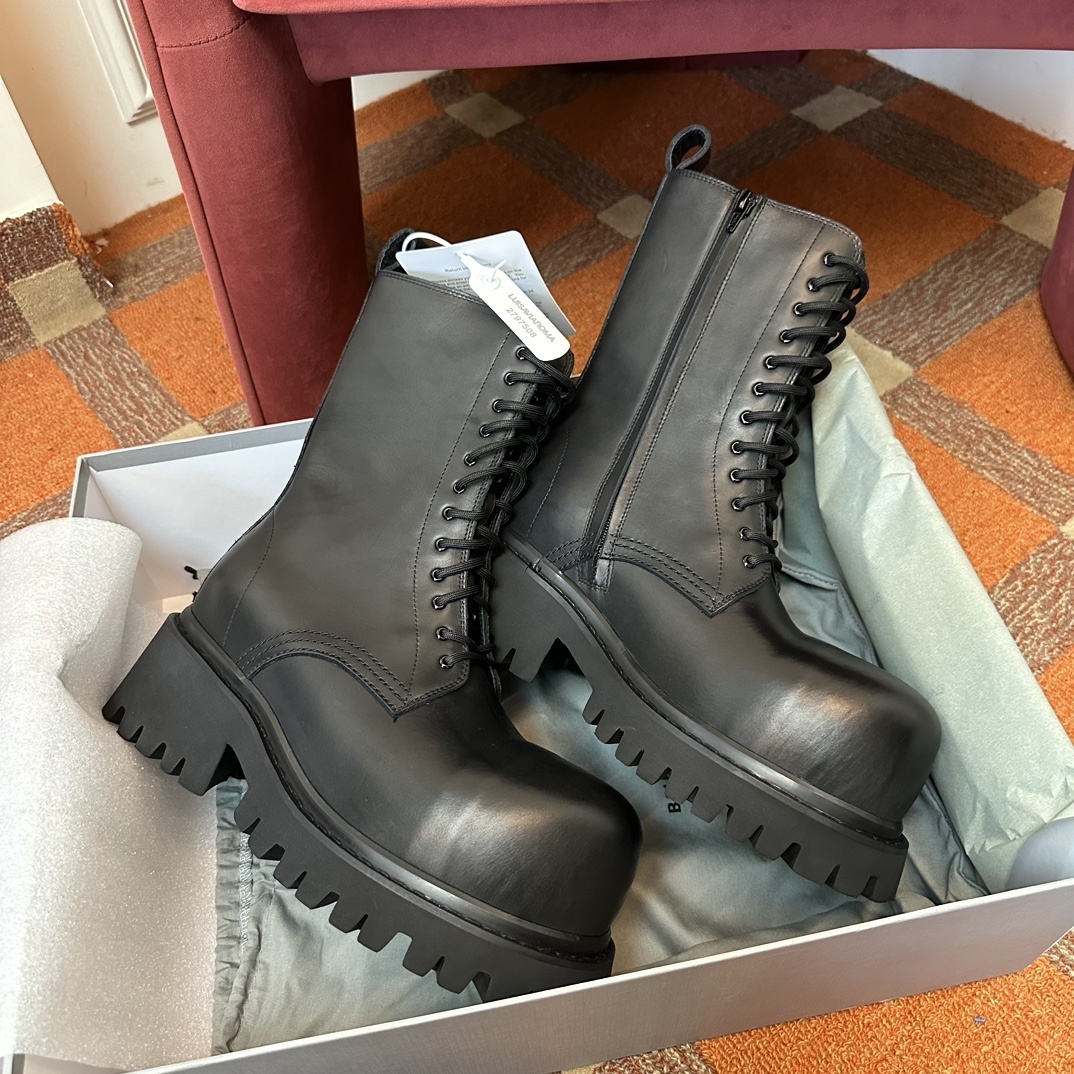 Balenciaga black boots 08