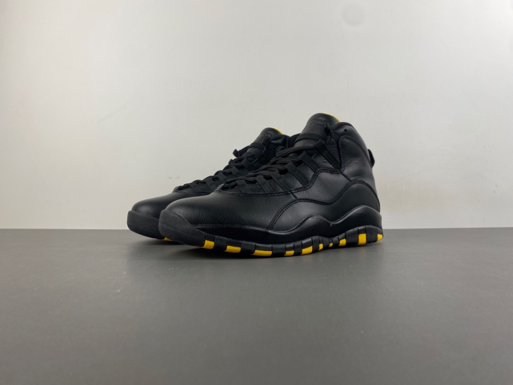 Air Jordan 10 Retro Shadow (2025) HJ6779-001