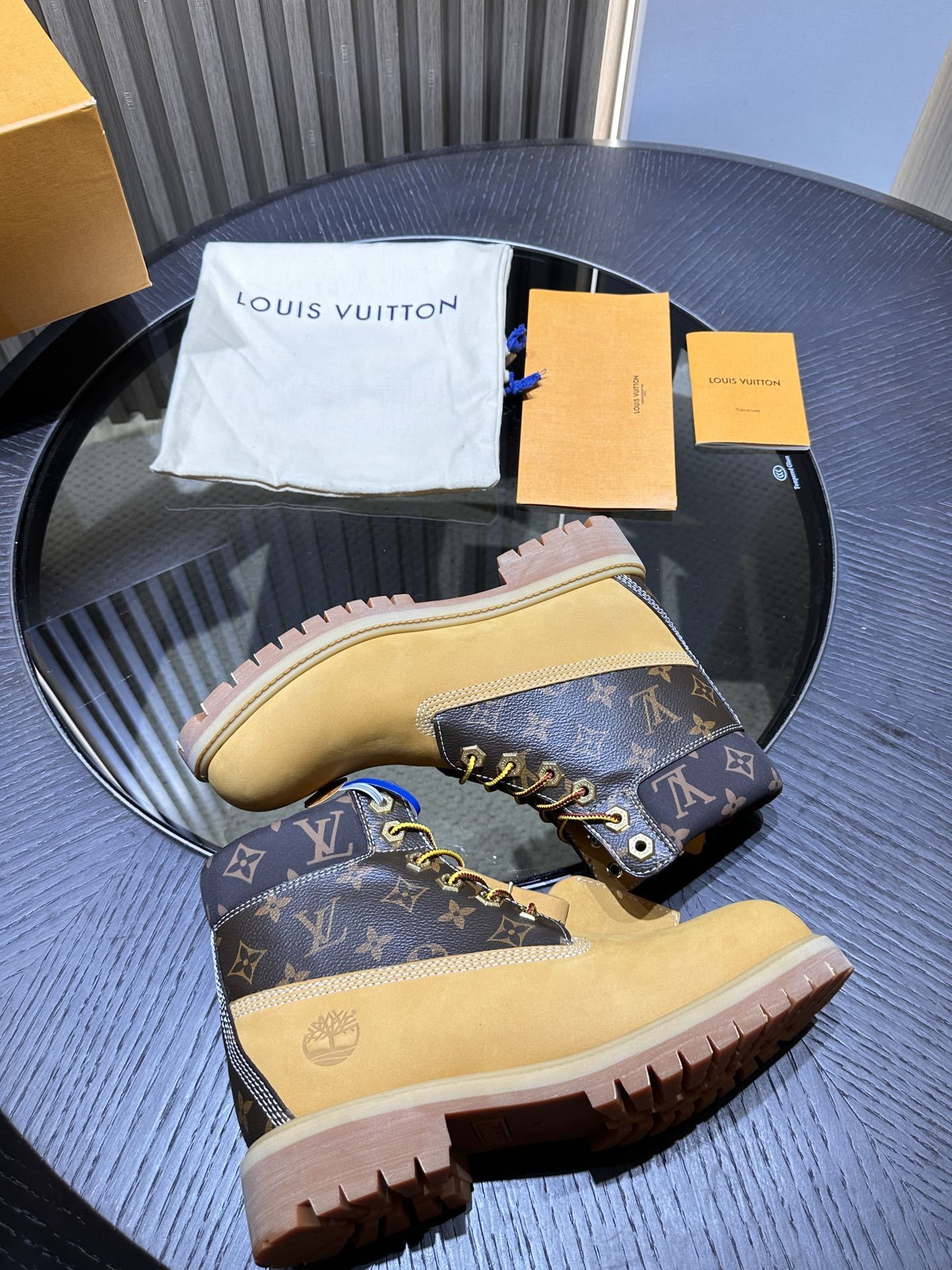 LV boots 17
