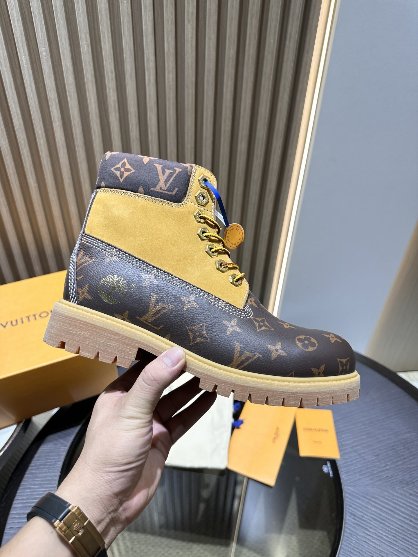 LV boots 18
