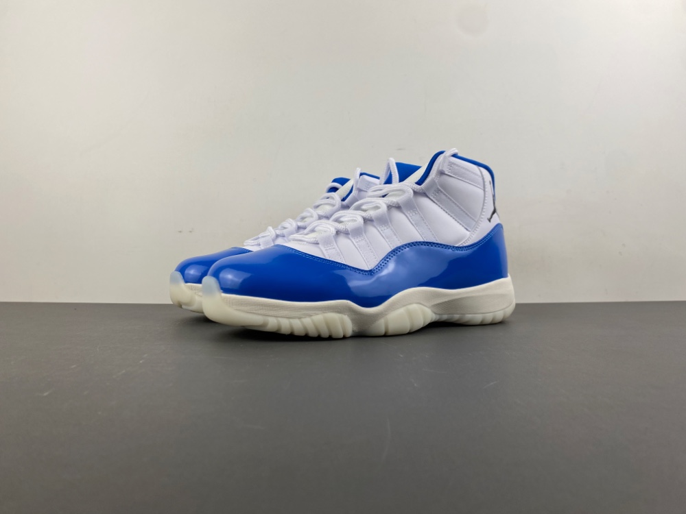 Air Jordan 11 Retro IO8959-133