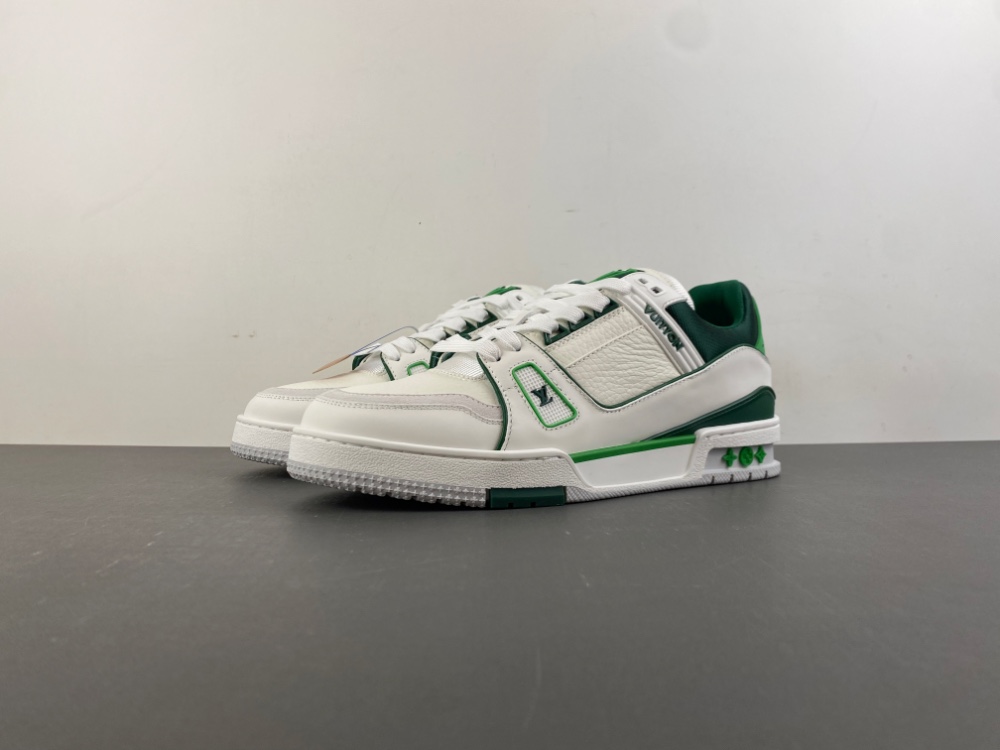 Louis Vuitton LV trainer sneaker 11